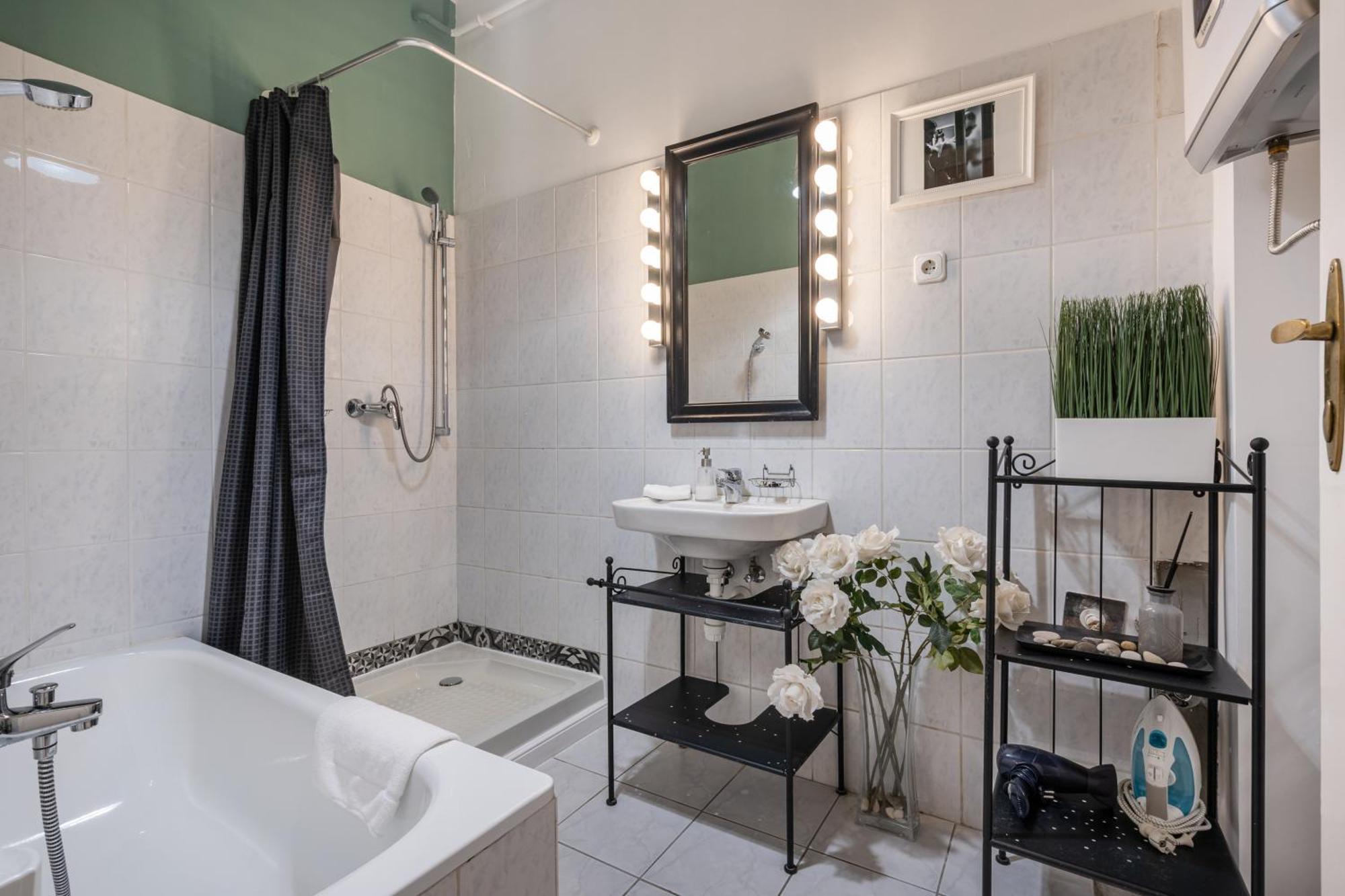 Апартаменты Paulay Deluxe 1 Будапешт Экстерьер фото